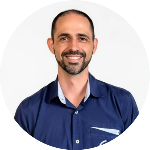 Parceiro Vip 4 Carlos Alberto, pessoa premiada como segundo lugar colocado no ranking de parceiros revendedores, em destaque por excelência em vendas e desempenho comercial.